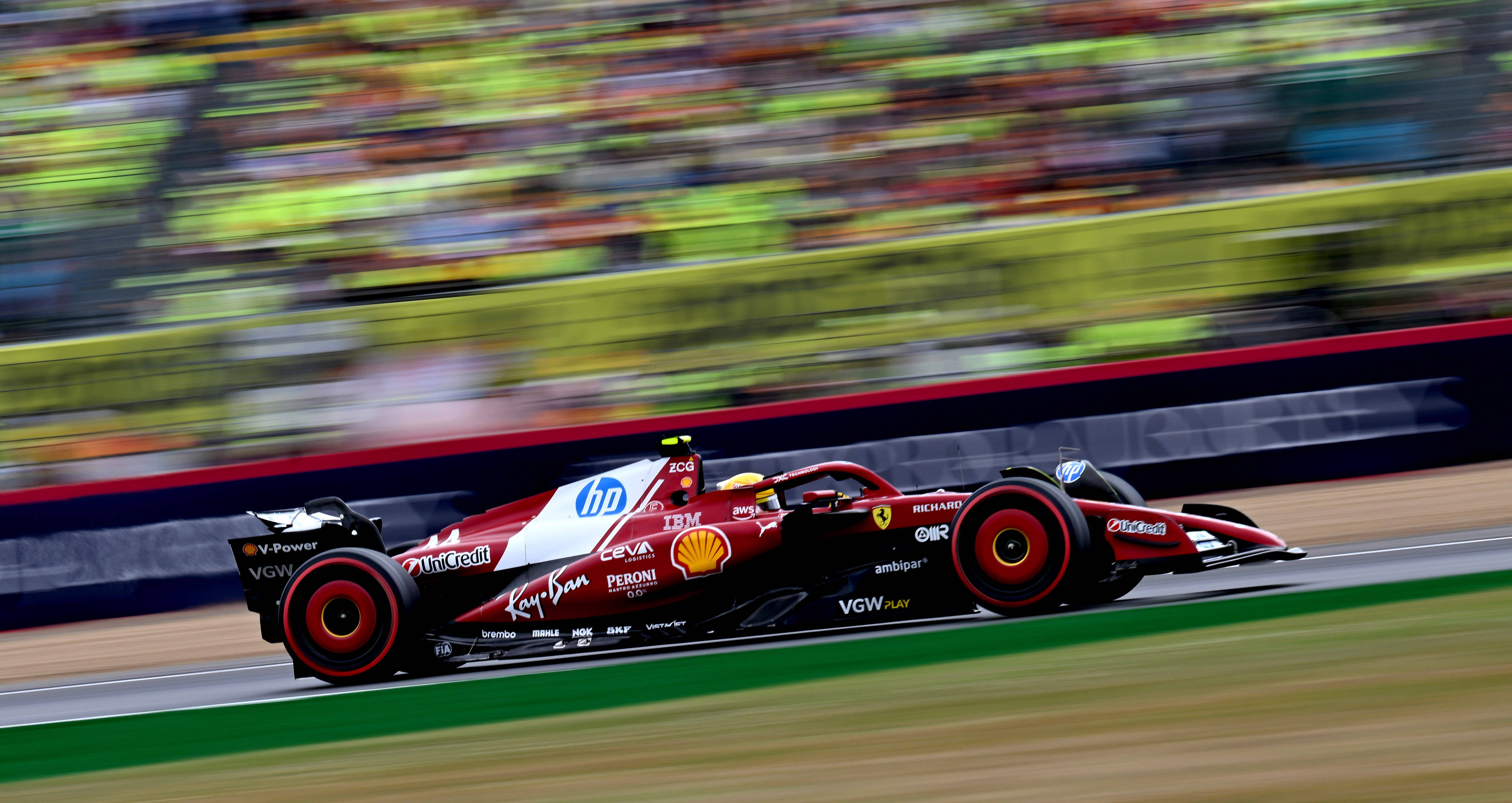 开云体育APP下载-哈斯车队轻取红牛车队，皮亚斯特里状态火热